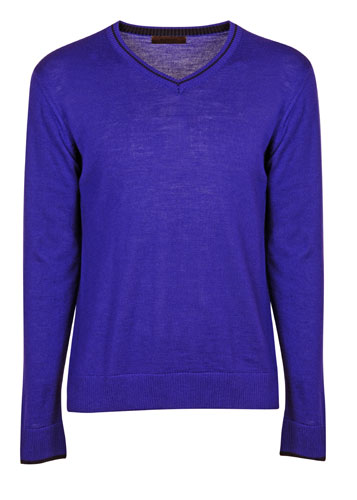 Look The Business: Bold blue v-neck jumper