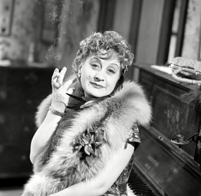 Mollie Sugden: 1961: 'Bootsie and Snudge' - Mollie Sugden