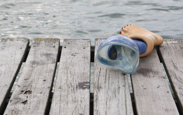 24sport: A prosthesis is seen on a pier