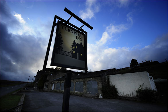 Week in Business: Lights out at the Turnpike Inn pub