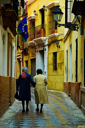 Fran Purdy portfolio: Ladies of Seville