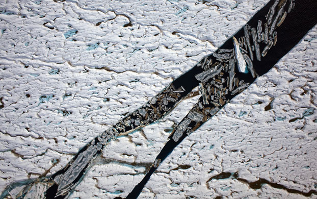 Greenpeace in Greenland: Climate Change Impacts expedition in Arctic : Petermann glacier