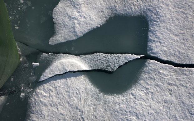 Greenpeace in Greenland: Climate Change Impacts expedition in Arctic : Petermann glacier
