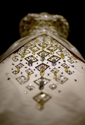 Queen's Commonwealth Tour: Dresses from The Queen's Commonwealth tours, displayed at Buckingham Palace