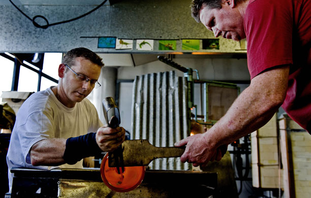 Glassblowing: Louis Thompson and Bruce Marks