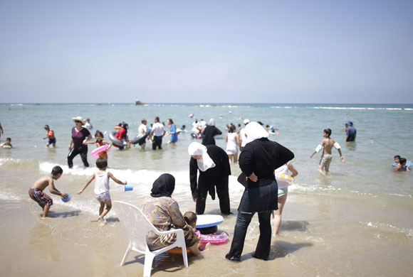 Beach in Israel: Families enjoy the beach