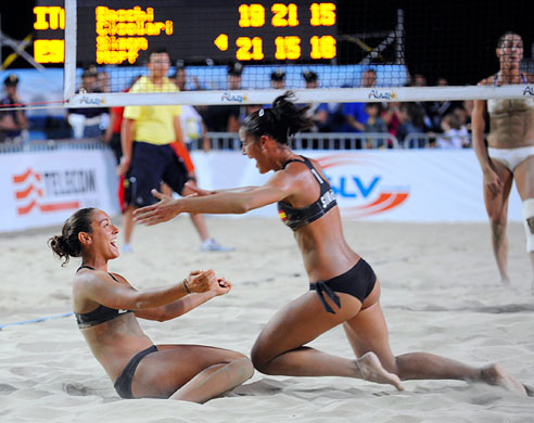24 hour in sport: Beach Volleyball