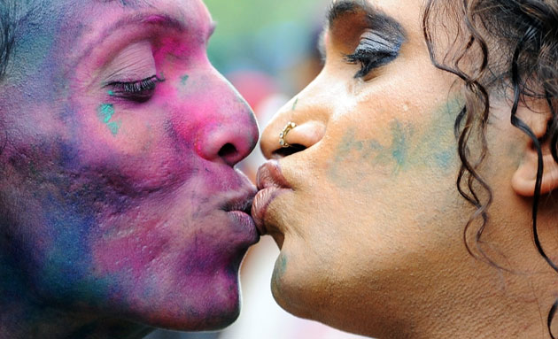 24 hours in pictures: Transgender, gay and lesbian communities
