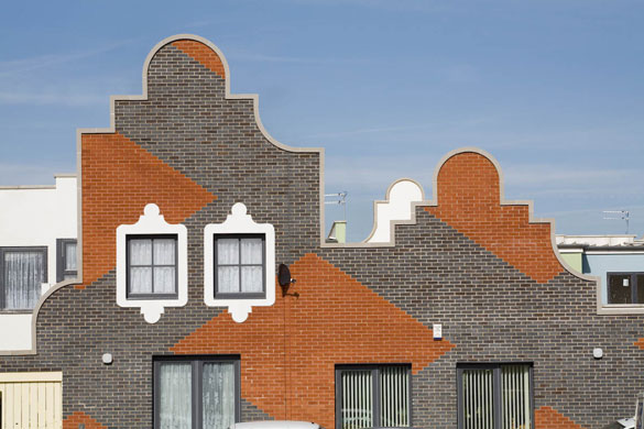 Manchester East 1 - 10: Facade of a striking modern housing project