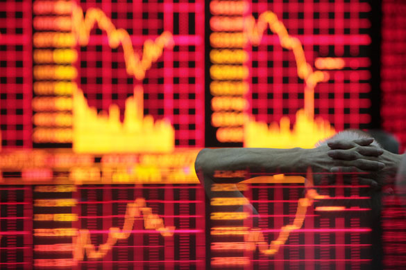24 hours in pictures: share prices in  Shanghai
