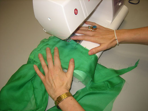 OWM Make a Kaftan: OWM: Make your own Matthew Williamson Kaftan instruction 7