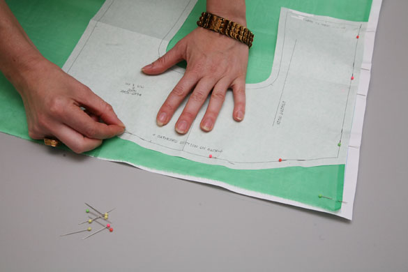 OWM Make a Kaftan: OWM: Make your own Matthew Williamson Kaftan instruction 3a)