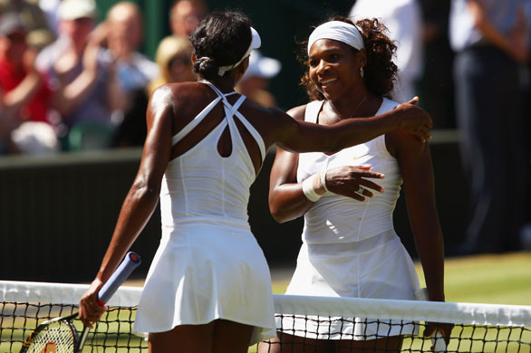 Wimbledon: Day 12: Wimbledon 2009 Day 12 Venus congratulates Serena