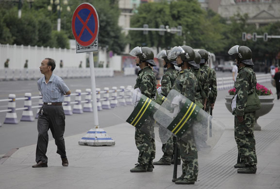 Urumqi riots: Security forces control the streets of Urumqi in Xinjiang