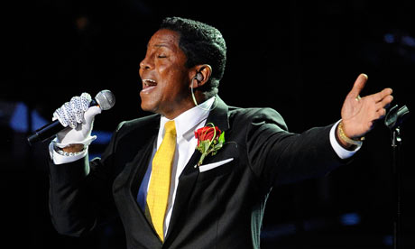Jermaine Jackson at the service