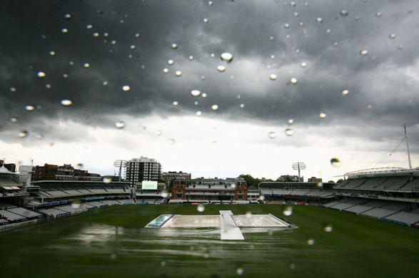 weather london: Play is abandoned due to storms at Lord's cricket ground
