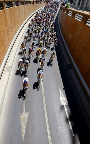 tour de france: The peloton rides during the fifth stage