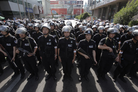 Dan Chung in Urumqi: At the bus station