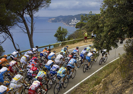 Tour de France: Cycling - Tour de France 2009 - Stage Six