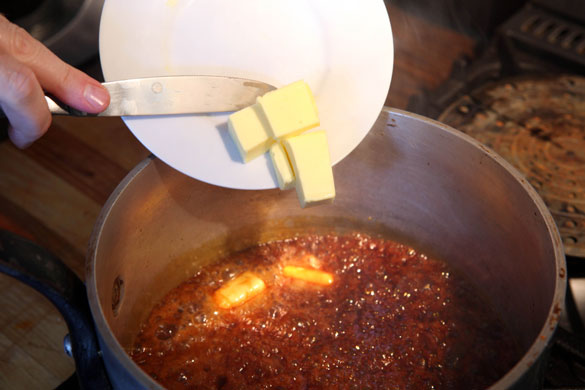 Caramel: Dan Lepard making caramel