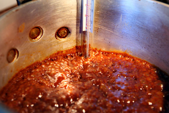Caramel: Dan Lepard making caramel