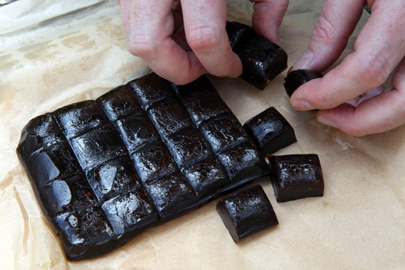 Caramel: Dan Lepard making caramel