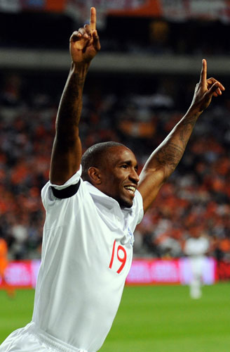 Holland v England: Jermain Defoe celebrates getting England back in the game