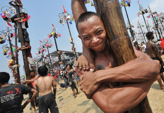 24 hours: Jakarta, Indonesia:  Independence day celebrations