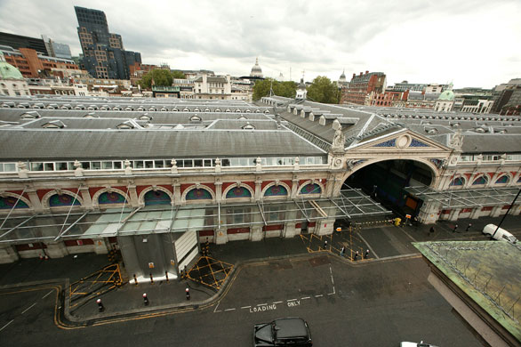 PC Architecture: Smithfield market in London