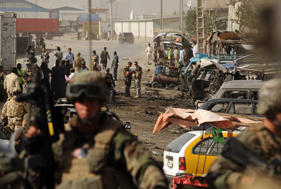 Afghanistan elections : car bomb targets NATO forces in KAbul