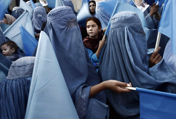 Afghanistan elections : Women and children at a rally for Dr Abdullah Abdullah 