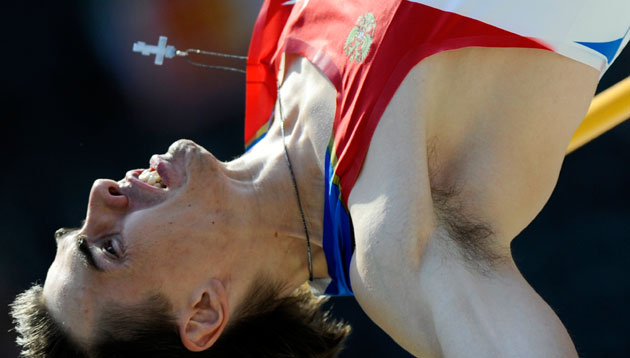 19th Athletics: Yaroslav Rybakov in the men's high jump