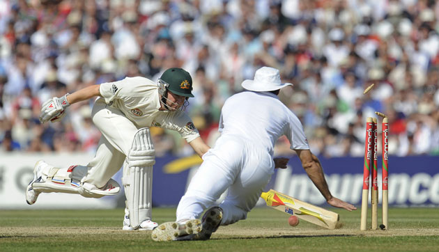 Ashes: 5th Test Day 4: Clarke out