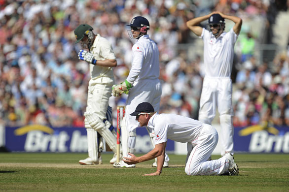 Ashes: 5th Test Day 5: Collingwood drop