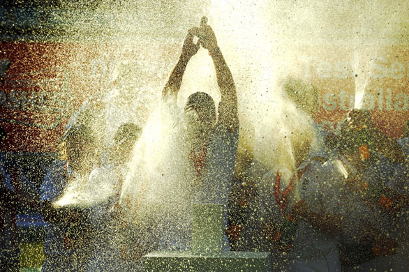 Ashes: 5th Test Day 4: England win