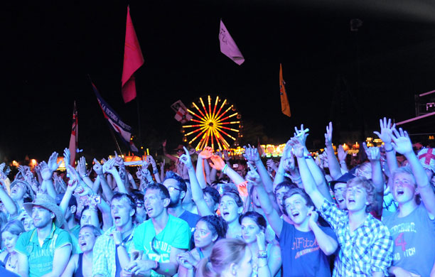V Festival: The crowd enjoys Snow Patrol headline the main stage on day 2