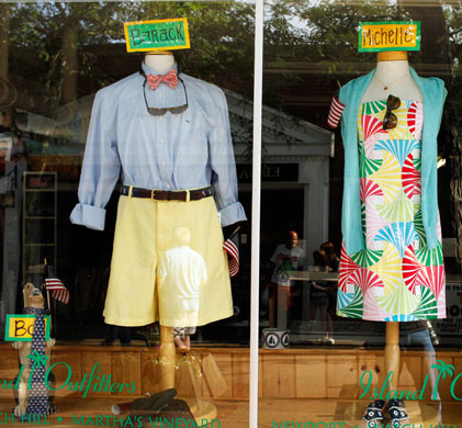Obama holiday: a show window in Oak Bluffs