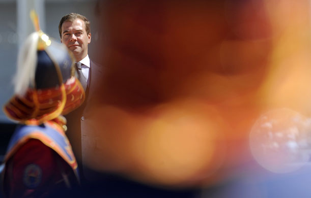 24 hours in pictures: Russian President Dmitry Medvedev attends a welcoming ceremony