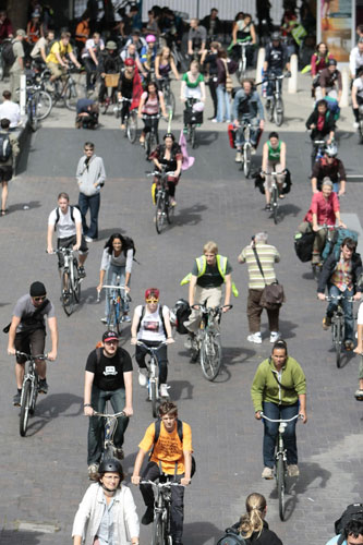 Camp for Climate Action : protesters leave the South Bank under Waterloo Bridge