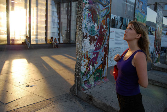 Giles Plowden foilo: Giles Plowden portfolio review