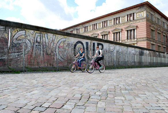 Giles Plowden foilo: Giles Plowden portfolio review