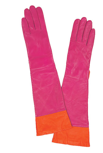 Leather looks: leather gloves