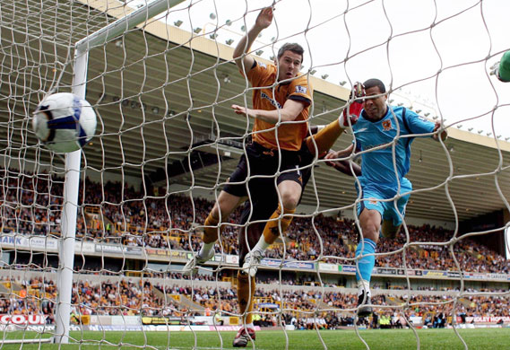 premier league: Geovanni Gomez scores for Hull