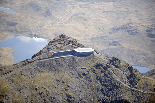 Snowdon visitor centre: Snowdon summit visitor centre