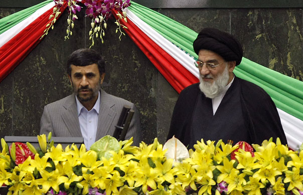 Ahmadinejad inauguration: Mahmoud Ahmadinejad stands next to Mahmoud Hashemi Shahrudi