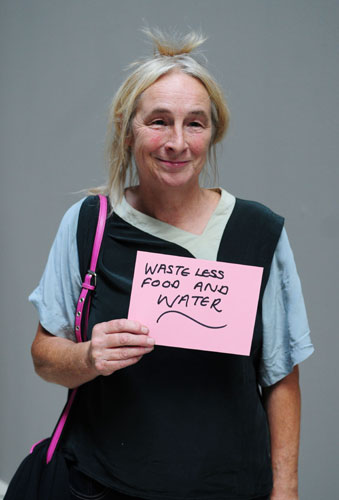 10:10 launch pledges: Lizzie Rubridge holds her 10:10 pledge