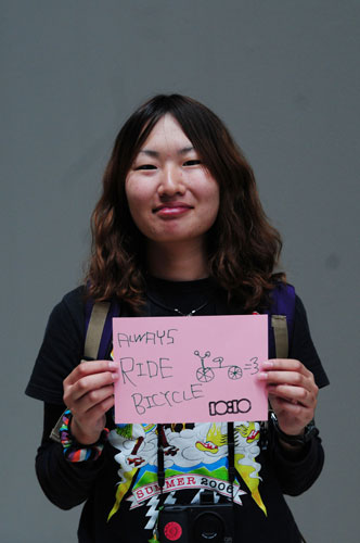 10:10 launch pledges: Nanako Takeuchi holds her 10:10 pledge