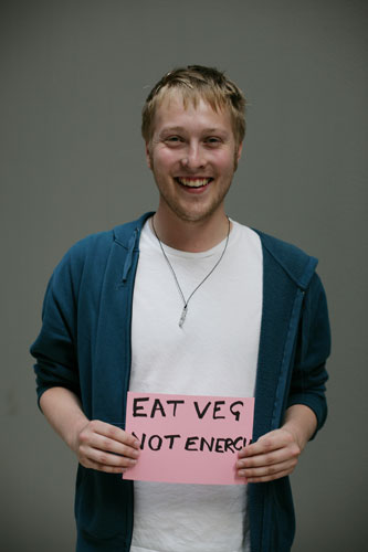 10:10 launch pledges: John Milmo holds his 10:10 pledge