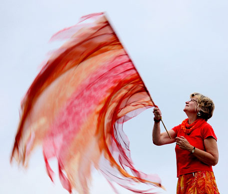 Flickr plinth watch: Flying the pretty colours