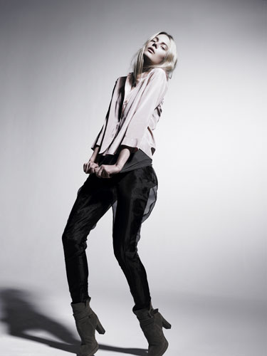 Blouse shoot: blouse4